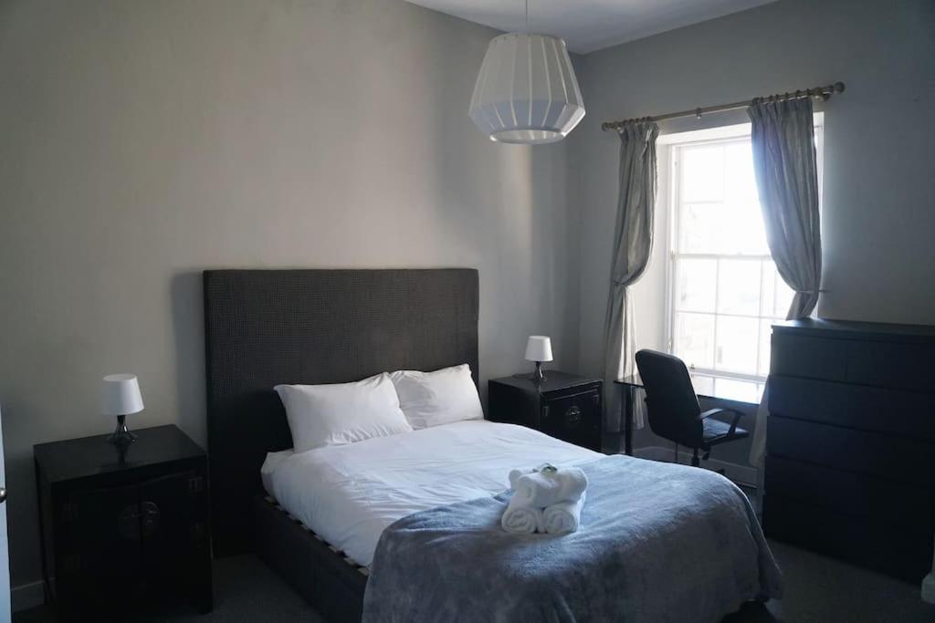 Prime Edinburgh City Centre - 4 Bed Penthouse Экстерьер фото
